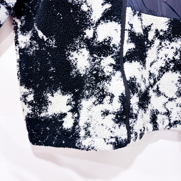 H&M Black & White Teddy Jacket - Picture 6 of 10